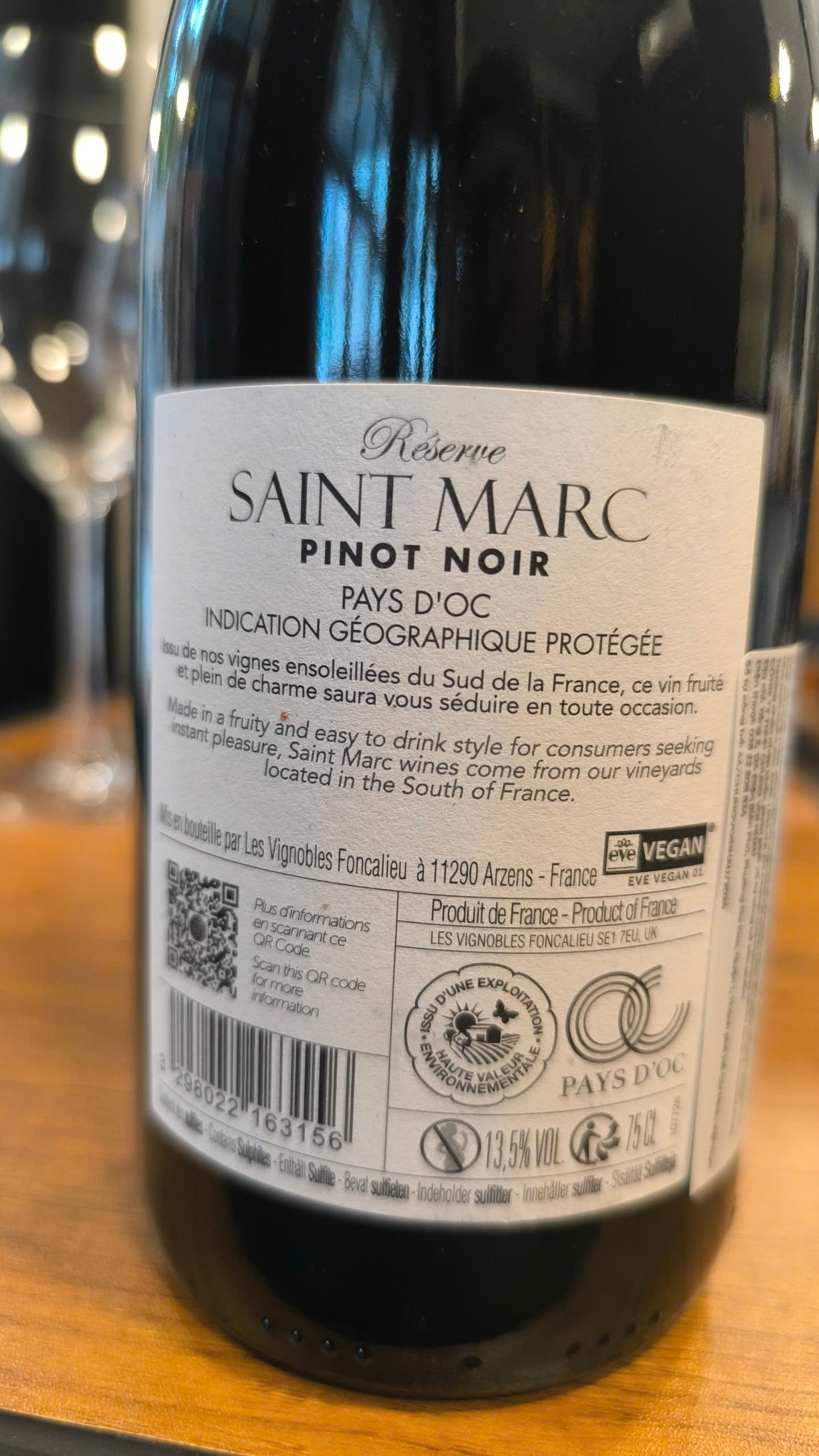 Saint Marc Reserve Pinot Noir - back label